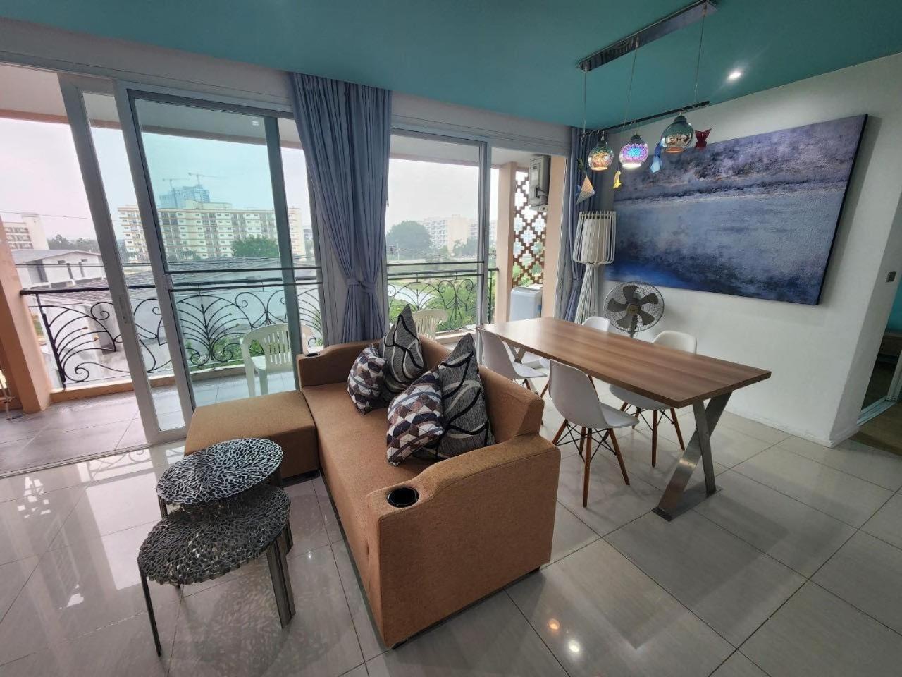 Apartemen Atlantic Pattaya By Panisara Pantai Jomtien